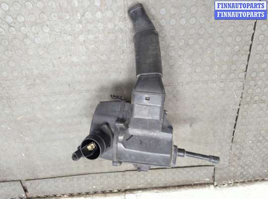 Корпус воздушного фильтра SK528983 на Skoda Fabia 2007-2014