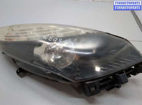 Фара (передняя) RN1588784 на Renault Scenic 2009-2012