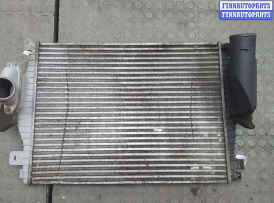 Интеркулер на Jaguar XJ (X350)