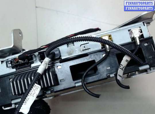 купить Блок управления радиоприемником на Audi A8 (D3) 2002-2010