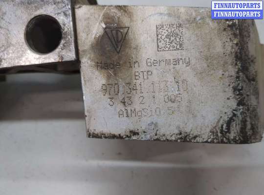 купить Кронштейн балки подвески на Porsche Panamera 2009-2016