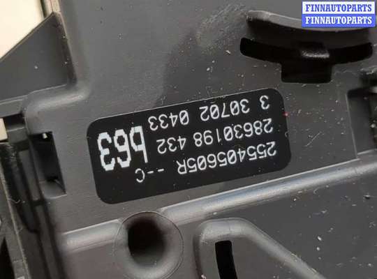 купить Переключатель поворотов и дворников (стрекоза) на Renault Clio 2005-2009