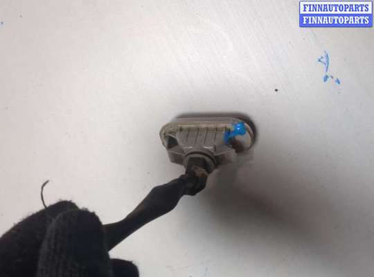 купить Повторитель поворотов на Nissan Note E11 2005-2013