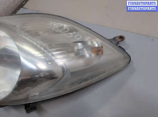 купить Фара (передняя) на Toyota Yaris 2005-2011