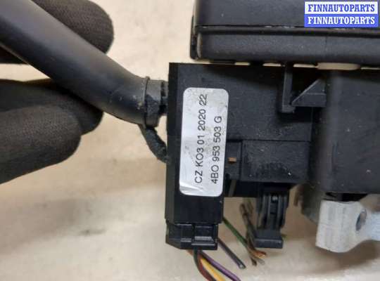 купить Переключатель поворотов и дворников (стрекоза) на Skoda SuperB 2001-2008