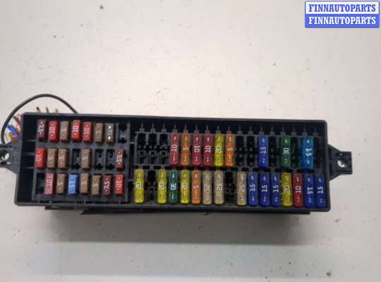 Блок предохранителей ST344105 на Seat Ibiza 4 2008-2015