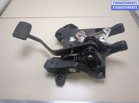 купить Педаль тормоза на Chevrolet Trax 2016-2022