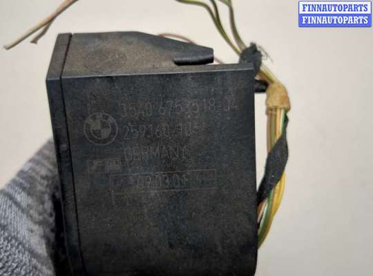 Педальный узел (педаль) на BMW 7 (E38)