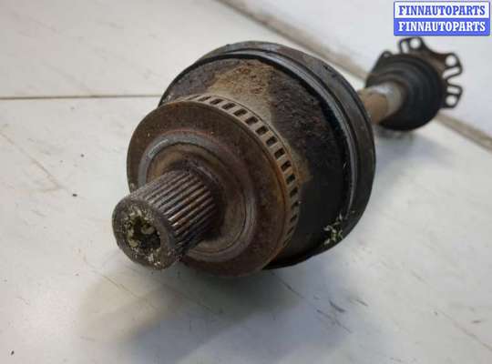 Приводной вал (Полуось в сборе) на Audi A4 (8E/8H, B6)