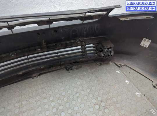 купить Заглушка (решётка) бампера на Toyota Prius 2003-2009