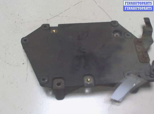 купить Кронштейн блока управления на Opel Zafira B 2005-2014