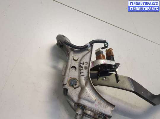 купить Педаль тормоза на Infiniti QX56 2010-2013