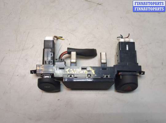 купить Кнопка аварийки на Hyundai i20 2008-2014