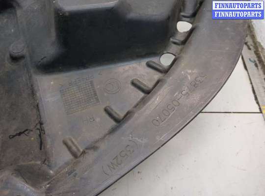 Локер на Toyota Avensis II (T250)