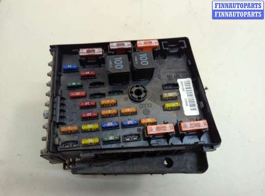 купить Блок предохранителей на Volkswagen Passat 6 2005-2010