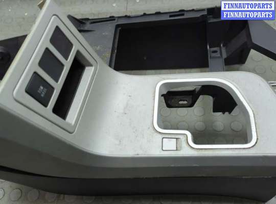купить Консоль салона (кулисная часть) на Chevrolet Equinox 2017-2024