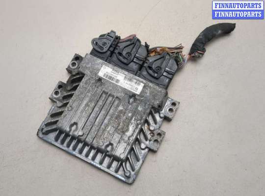 Блок управления двигателем RN1593843 на Renault Scenic 2009-2012