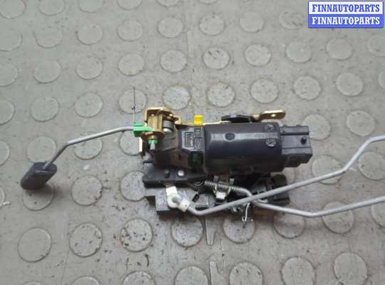 Замок боковой двери на Opel Movano A