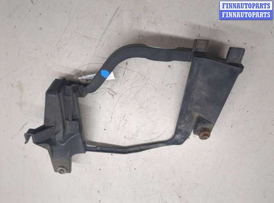 купить Кронштейн фары на BMW 5 E60 2003-2009