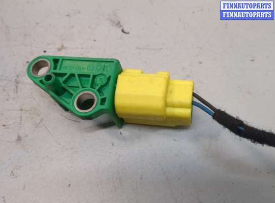 купить Датчик удара на Audi Q5 2008-2017