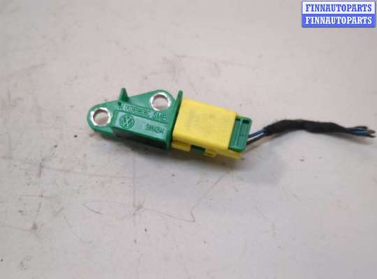 купить Датчик удара на Audi Q5 2008-2017