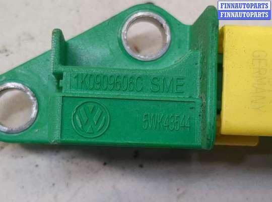 купить Датчик удара на Audi Q5 2008-2017