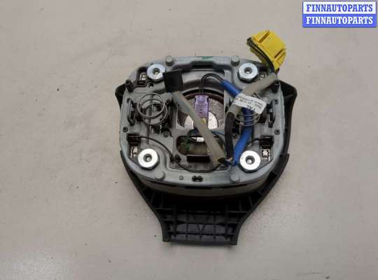 Подушка безопасности водителя (AirBag) на Volkswagen Passat B6 (3C)