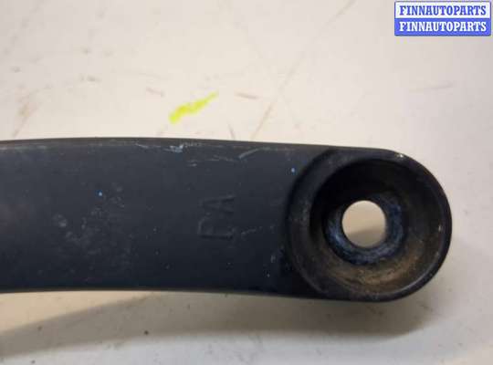 купить Щеткодержатель на KIA Sorento XM 2009-2021