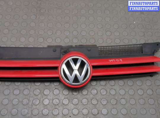 купить Решетка радиатора на Volkswagen Golf 4 1997-2006