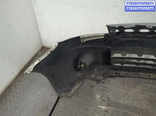 купить Решетка радиатора на Nissan Note E11 2005-2013