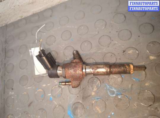 купить Форсунка топливная на Peugeot 5008 2009-2016