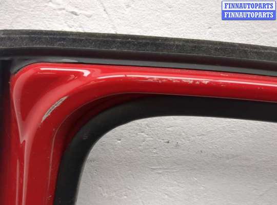 купить Стекло боковой двери на Volvo S40 2004-2012