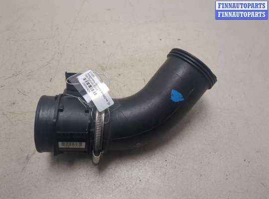 Датчик расхода воздуха (ДМРВ) на Opel Signum