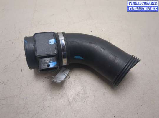 Датчик расхода воздуха (ДМРВ) на Opel Signum