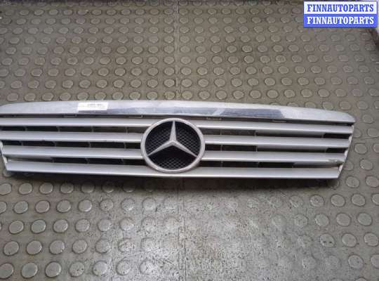 Решетка радиатора MB1732982 на Mercedes A W168 1997-2004