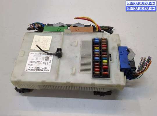 Блок предохранителей FO1808085 на Ford Mondeo 4 2007-2015