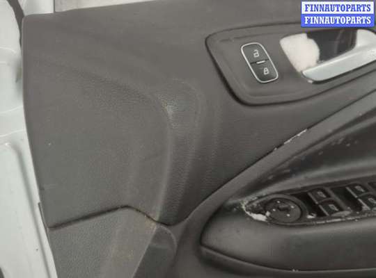 купить Стекло боковой двери на Ford Kuga 2016-2019