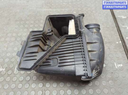 Корпус воздушного фильтра на BMW 7 (E65/E66)