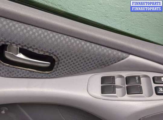 Дверь боковая на Nissan Tino V10