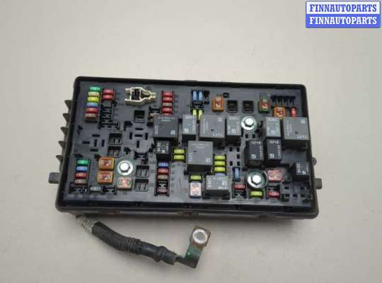 купить Блок предохранителей на Cadillac SRX 2009-2016