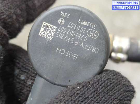 Рампа (рейка) топливная на Opel Corsa D