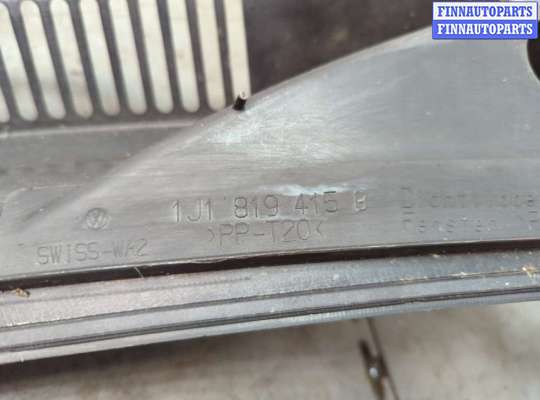 купить Жабо под дворники (дождевик) на Volkswagen Bora 1998-2005