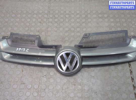 купить Решетка радиатора на Volkswagen Golf 5 2003-2009