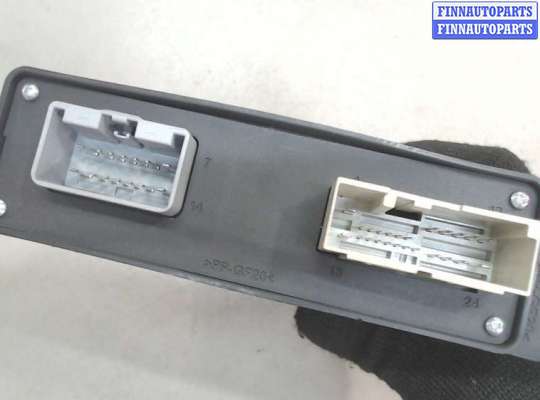 Блок управления стояночным тормозом JR46072 на Jaguar XF 2007–2012