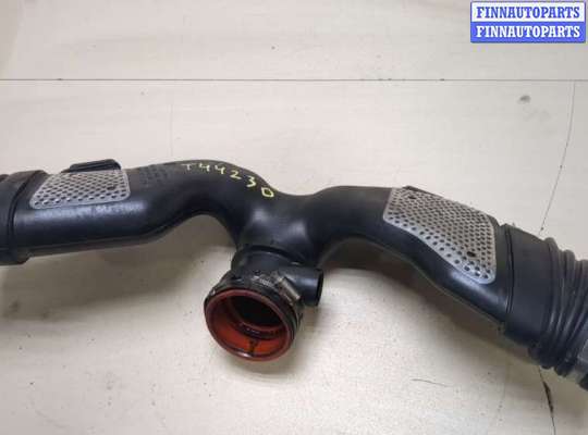 купить Патрубок корпуса воздушного фильтра на Mercedes CLS C219 2004-2010