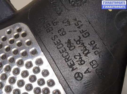 купить Патрубок корпуса воздушного фильтра на Mercedes CLS C219 2004-2010