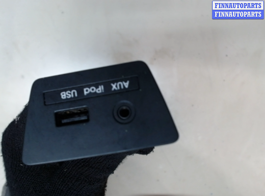 купить Разъем AUX/USB на Hyundai ix 35 2010-2015