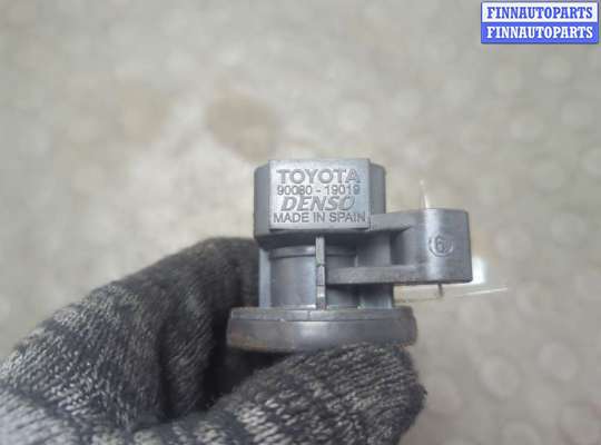купить Катушка зажигания на Toyota Corolla E12 2001-2006