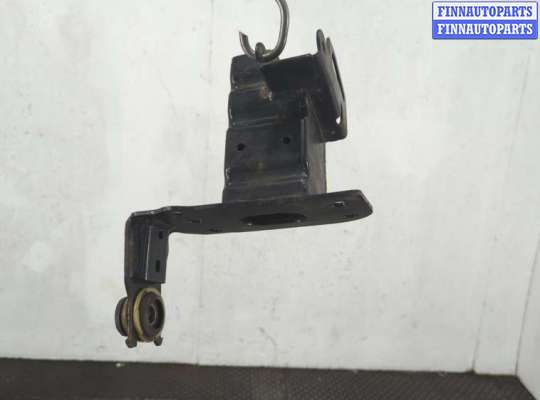 купить Кронштейн усилителя бампера на Audi Q7 2005-2015