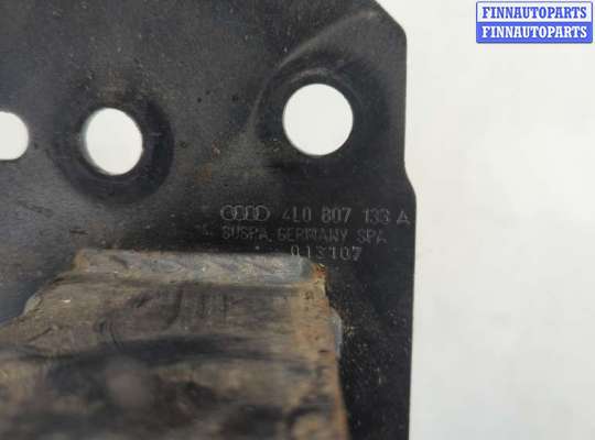 Кронштейн прочее на Audi Q7 (4L)